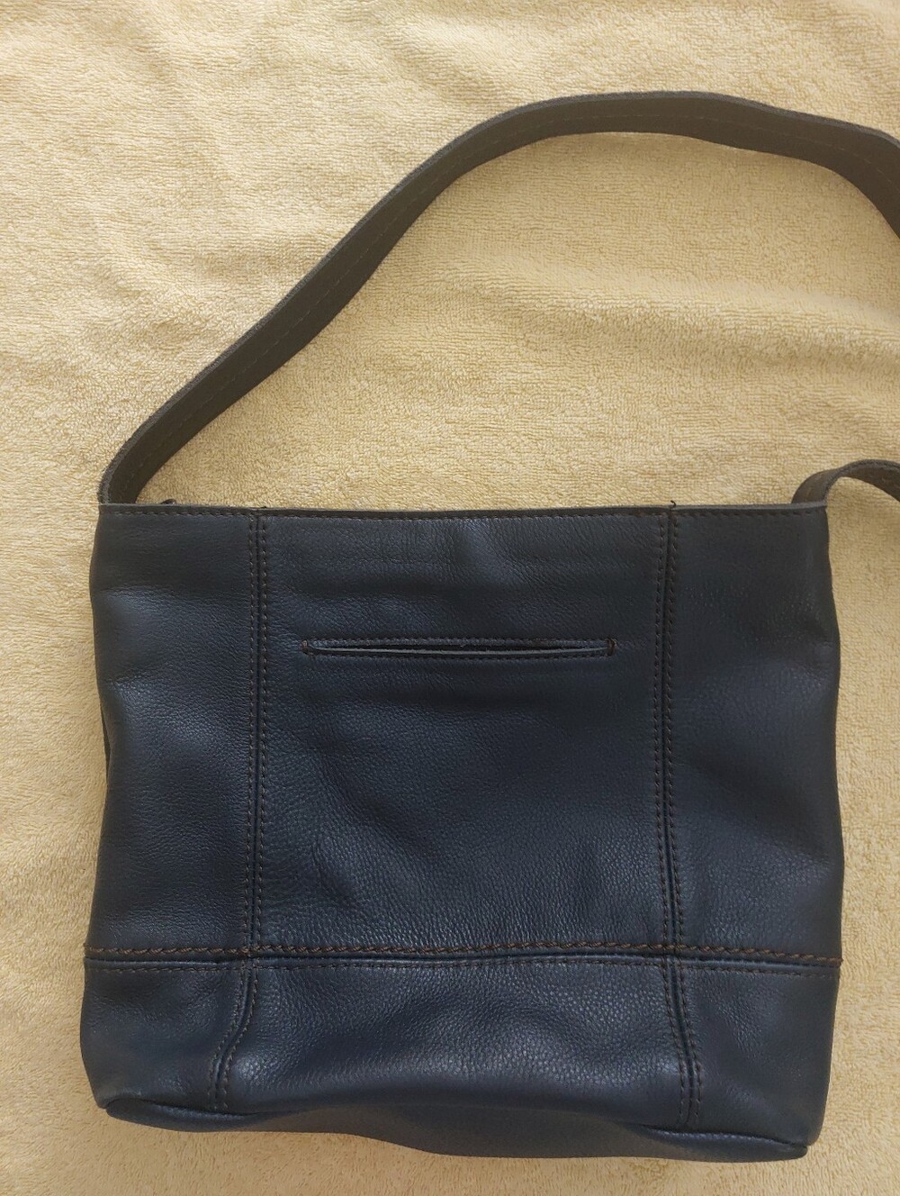 The Sak De Young Hobo Navy Blue - Picture 2 of 10
